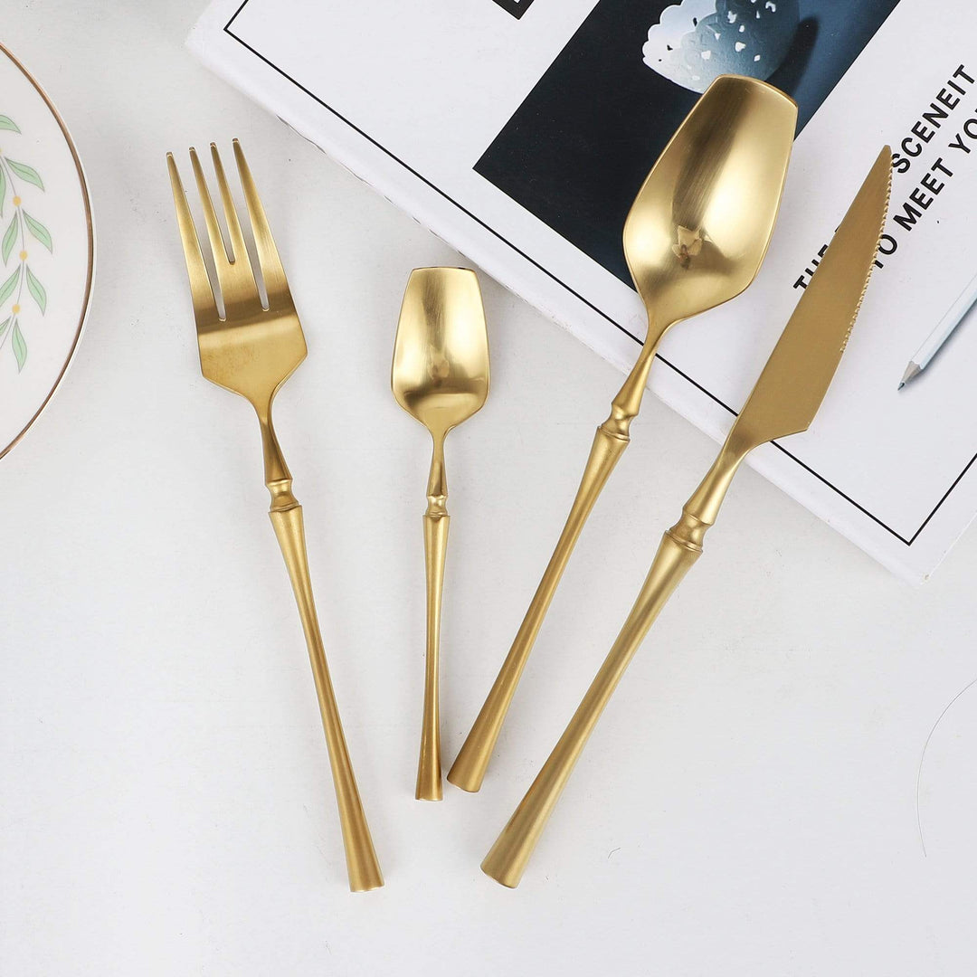 The Chic Cutlery Set - Gold | KitchBoom.