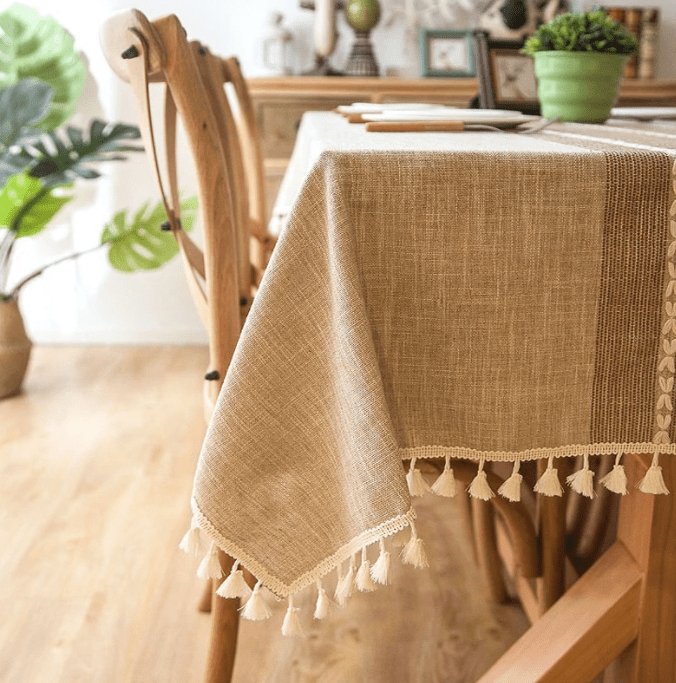 The Denver Collection Tablecloth | KitchBoom.