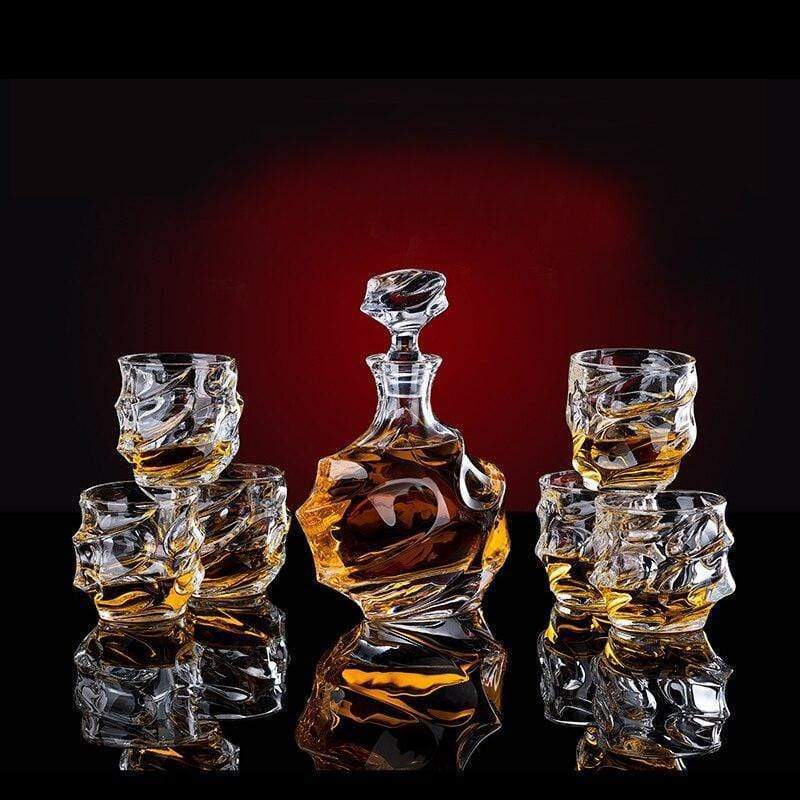 The Royal Gatsby Fine Crystal Whisky Set - 1 Decanter and 6 Tumblers | KitchBoom.